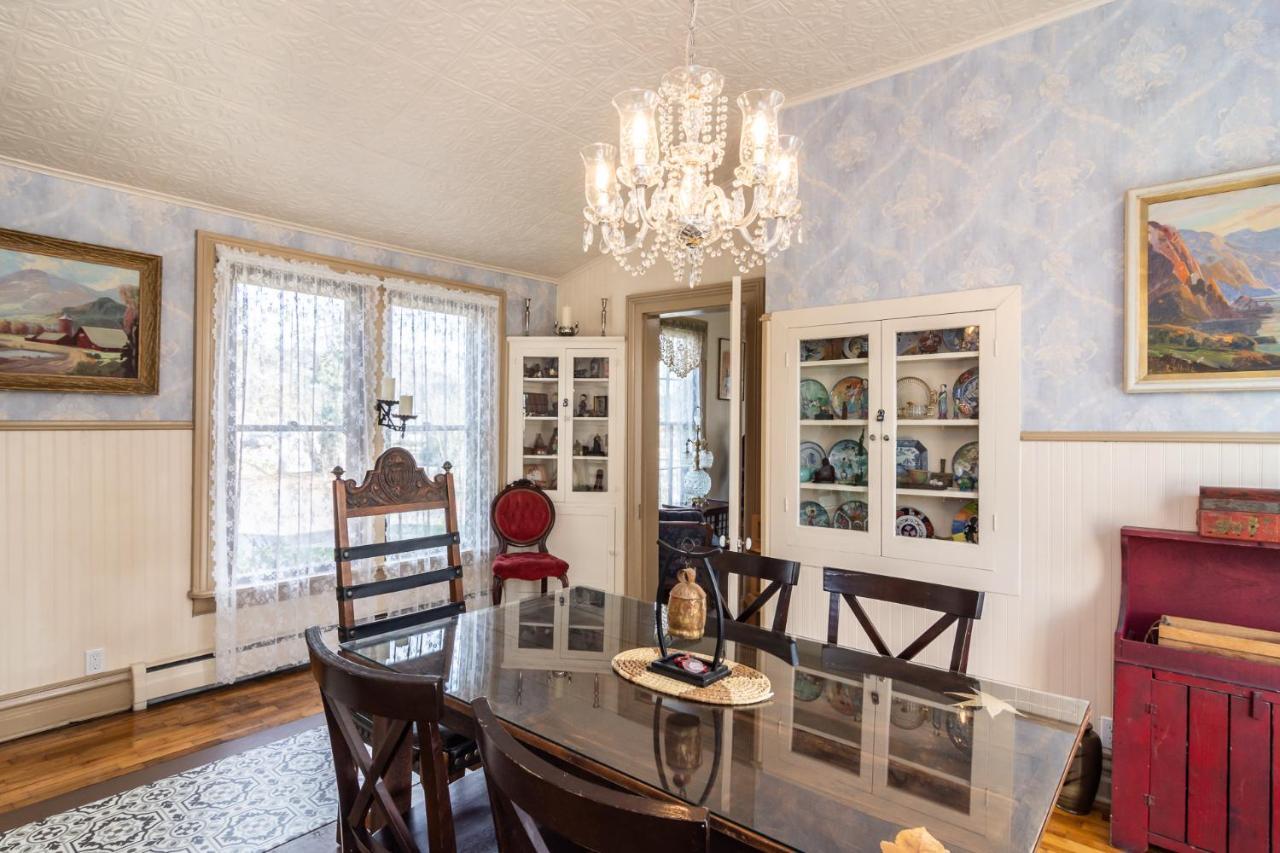 מלון רוזבורג Historical John Rast House Circa 1875 מראה חיצוני תמונה